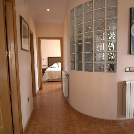 With 2 Bedrooms In Calpe, With Wonderful Sea View, Private Pool Villa *