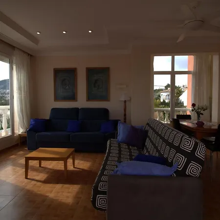With 2 Bedrooms In Calpe, With Wonderful Sea View, Private Pool *